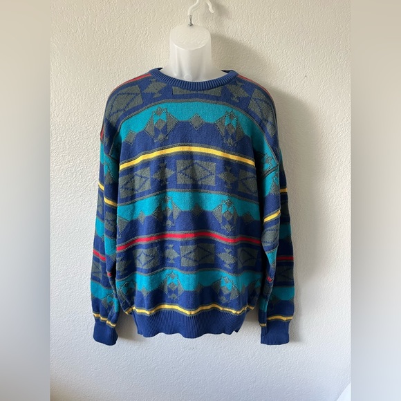FINAL SALE‼️‼️ Men’s VTG Claiborne Blue Geometric Multicolor Pullover Sweater  L - Picture 2 of 10